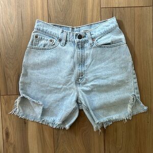 Vintage Levi’s shorts